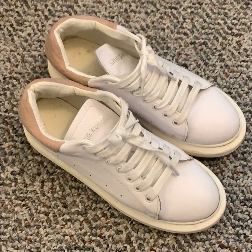 Shoes - Picture 2 of 5